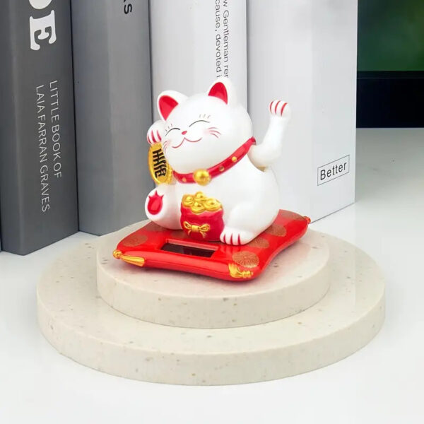 maneki-neko-mini-lucky-cat-min-solar-white_1