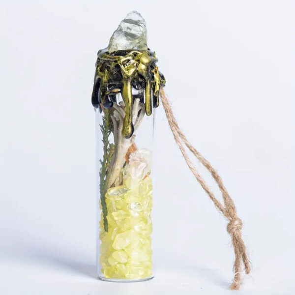 wax-sealed-bottle-with-citrine-chips__1