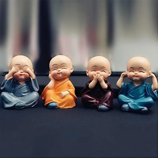 sanzaru-little-buddist-monks-see-hear-speak-think-do-no-evil-mikroi-boudistes-sanzaru_1