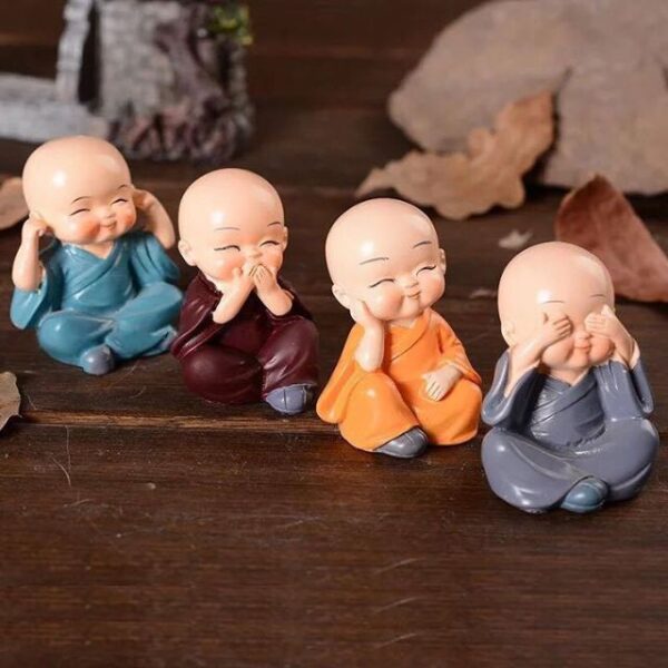 sanzaru-little-buddist-monks-see-hear-speak-think-do-no-evil-mikroi-boudistes-sanzaru_3