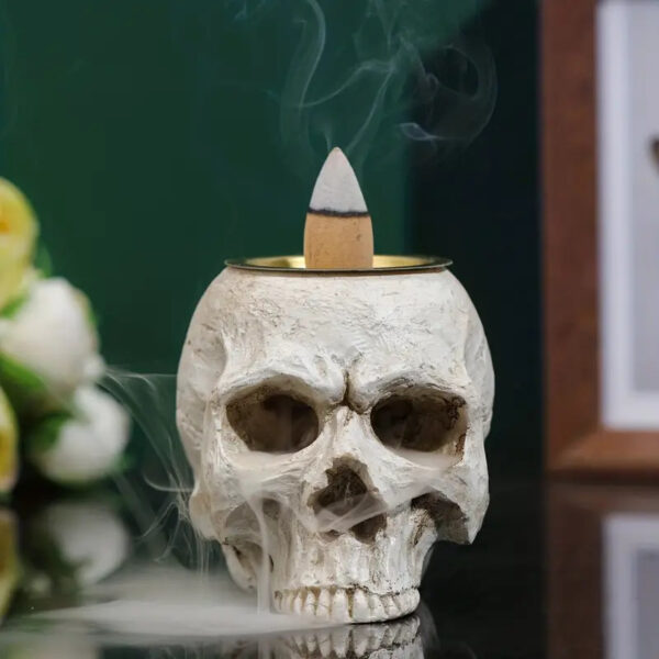 skull-resin-incense-cone-backflow-holder-arwmatistis-konoi-anapodis-rois-kranio_